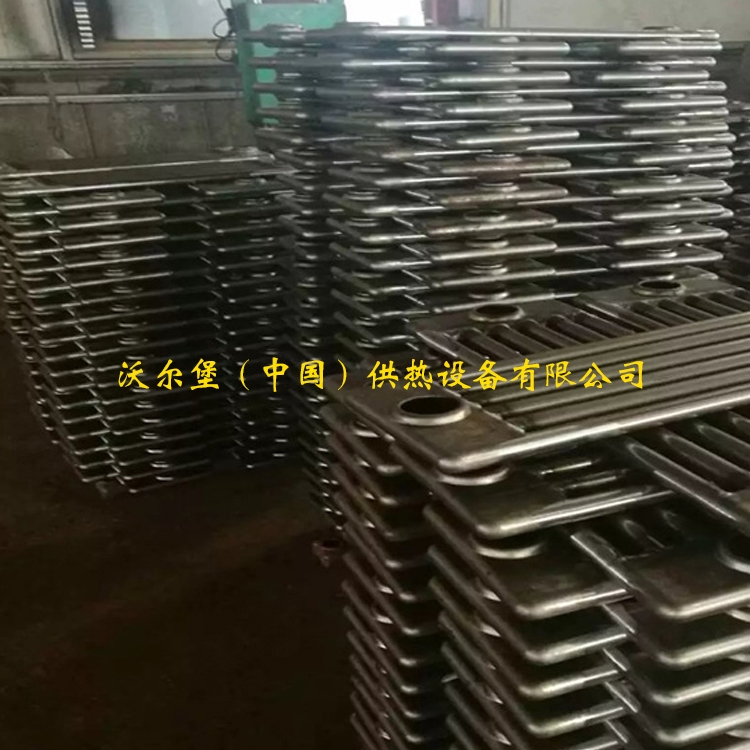 钢六柱暖气片 壁挂式散热器 大棚车间专用暖气片 沃尔堡暖气片厂家