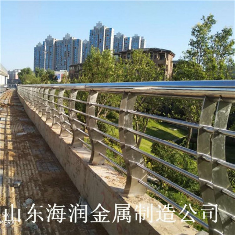 复合管道路栏杆价格 浙江方钢防撞栏杆