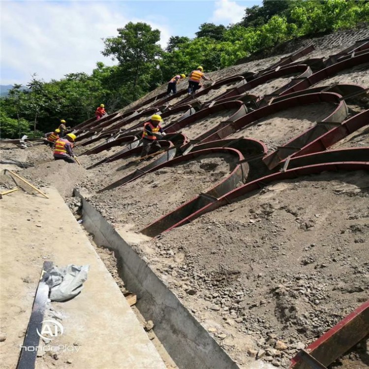 高速公路人字型衬砌拱骨架模板