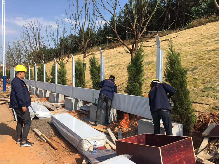 纺织厂降噪围挡 纺织厂降噪围挡供应商 景观纺织厂降噪围挡 汉威降噪围挡