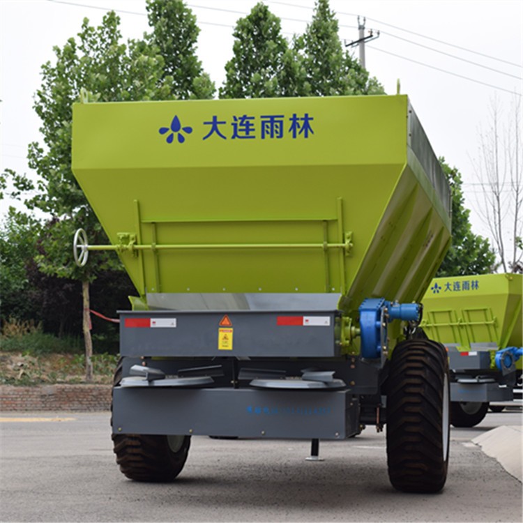 雨林直销牛羊粪便撒粪机  干湿扬粪车  抛粪车